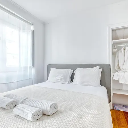 דירה New! Duplex In The Heart Of Alfama