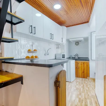 New! Duplex In The Heart Of Alfama דירה ליסבון