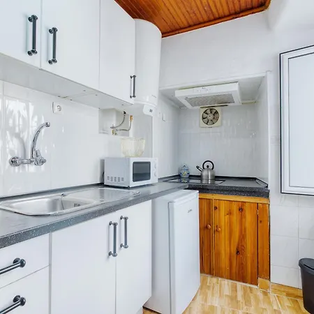New! Duplex In The Heart Of Alfama דירה *